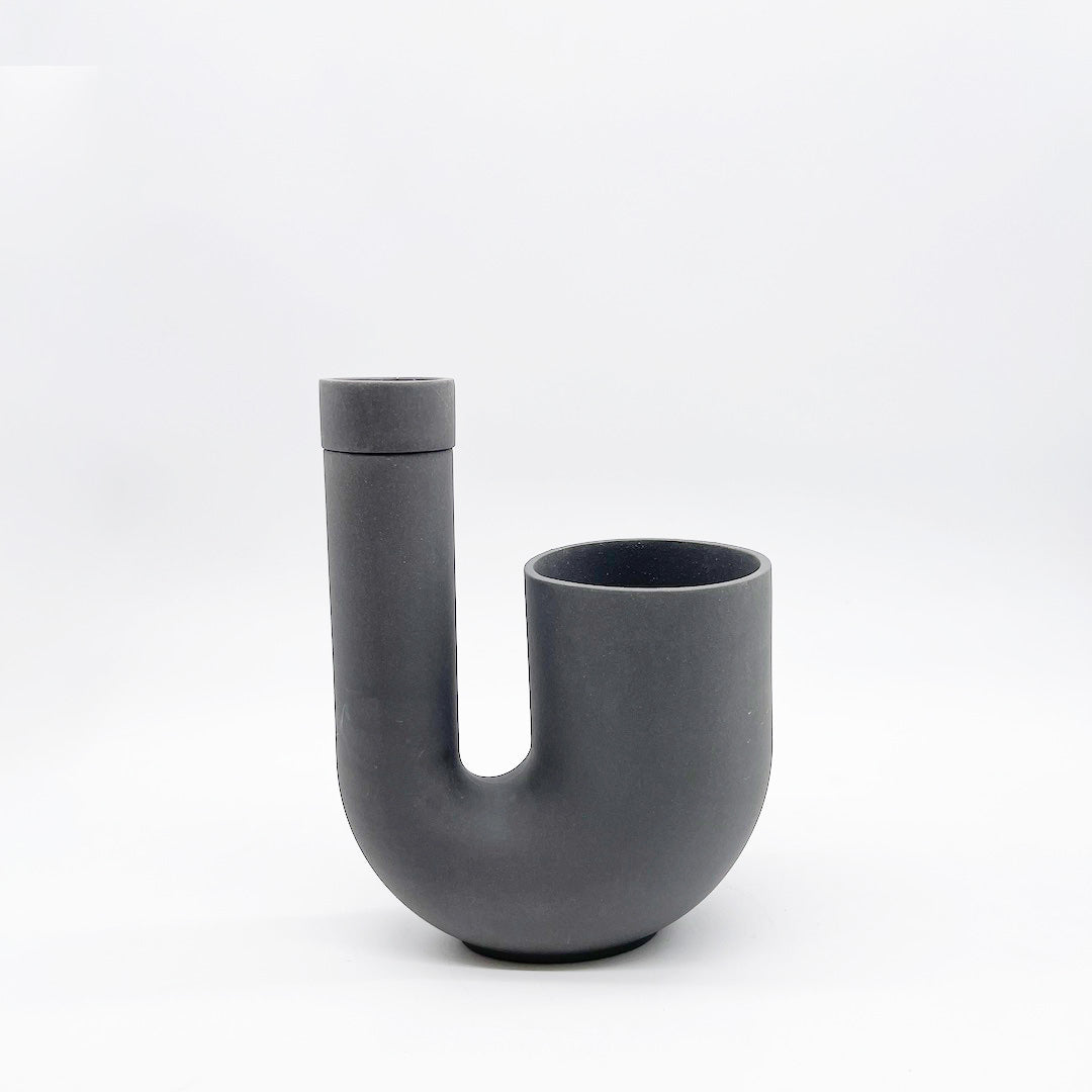 Ha’ / Tuba (M) Planter with Vase / Black