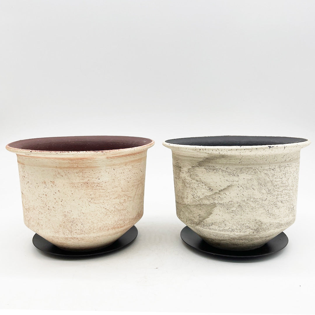 Recycled material pot  / 黒
